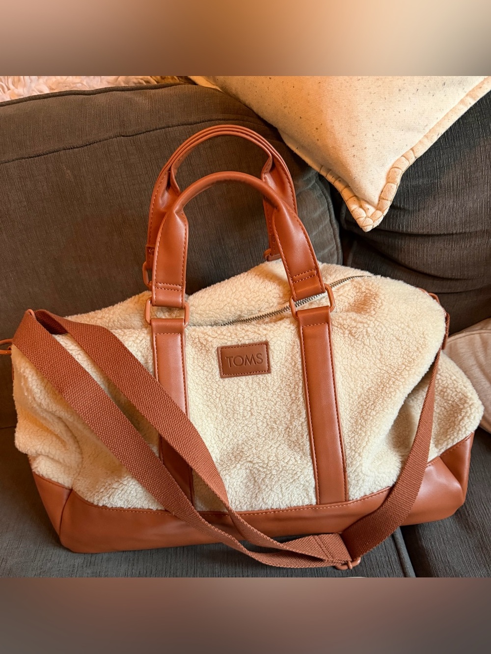 TOMS Cream Sherpa Weekender with Tan Leather Trim new